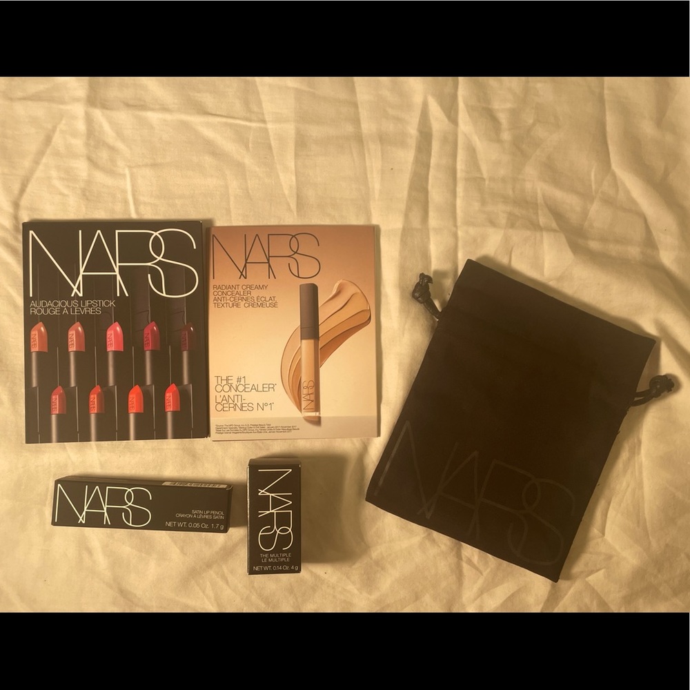 BRAND NEW NARS Travel Makeup Set